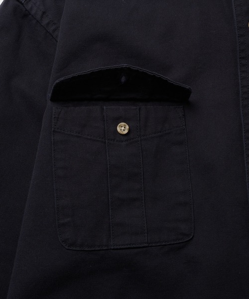Eddie Bauer(エディーバウアー)の「ライト ツイル 長袖ワークシャツ(シャツ/ブラウス・メンズ・ブルー/ダークネイビー/ダークベージュ・XXL/XL/L/M/S)」の18枚目の写真