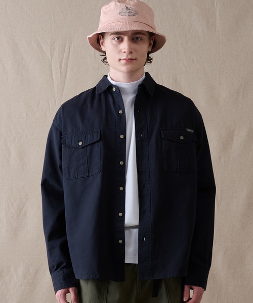 Eddie Bauer(エディーバウアー)の「ライト ツイル 長袖ワークシャツ(シャツ/ブラウス・メンズ・ブルー/ダークネイビー/ダークベージュ・XXL/XL/L/M/S)」の10枚目の写真
