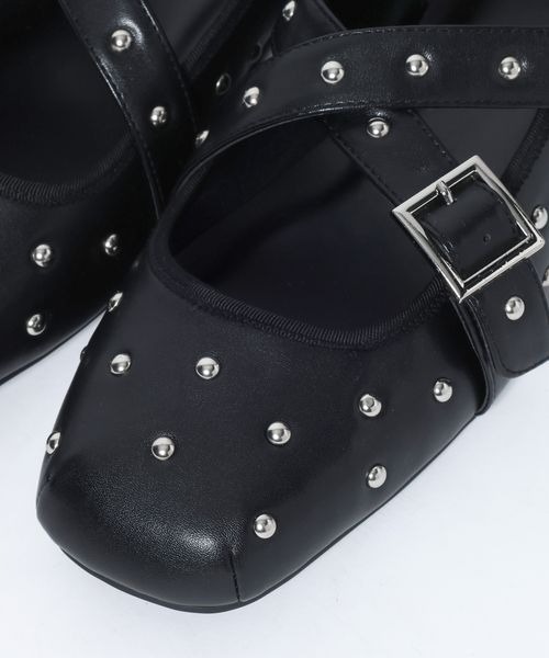 JEANASIS（ジーナシス）の「スタッズメリージェーン/645736（ドレスシューズ・レディース・ブラック系その他/ホワイト系その他・MEDIUM/LARGE）」の5枚目の写真