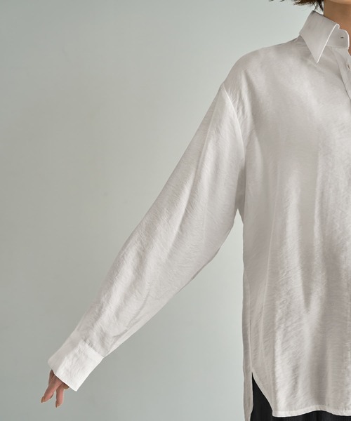 STYLE DELI（スタイルデリ）の「重ねやすいシボ生地しなやかシャツ（シャツ/ブラウス・レディース・ホワイト・FREE）」の7枚目の写真