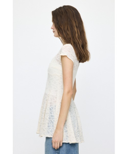MOUSSY(マウジー)の「LACE SKATER ドレス(ワンピース・レディース・ブラック/アイボリー・FREE)」の8枚目の写真