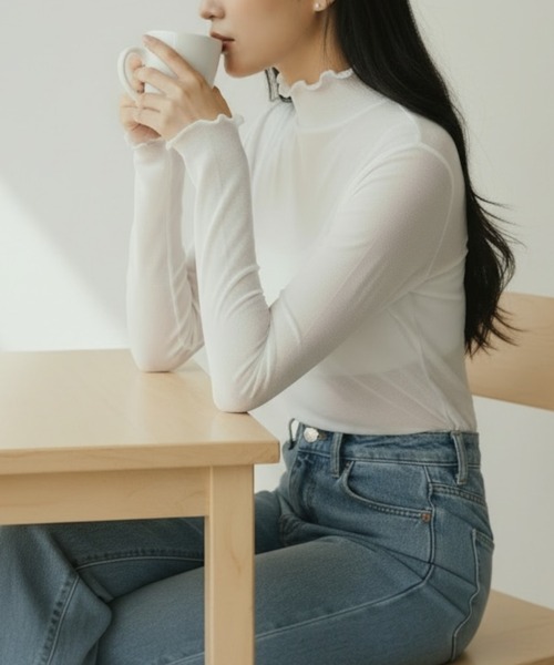 United store(ユナイテッドストア)の「シアーハイネックトップ(Tシャツ/カットソー・レディース・ブラック/ホワイト/ライトピンク/ライトブルー・FREE)」の11枚目の写真