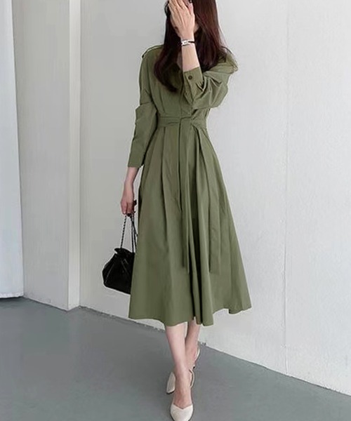 Kuroba(クロバ)の「ウエストマークロングシャツワンピース 共布ベルト付き(シャツワンピース・レディース・ベージュ/カーキ・FREE)」の7枚目の写真