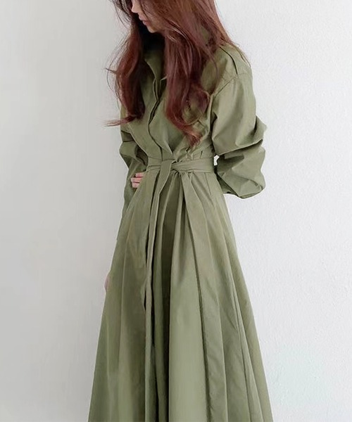 Kuroba(クロバ)の「ウエストマークロングシャツワンピース 共布ベルト付き(シャツワンピース・レディース・ベージュ/カーキ・FREE)」の12枚目の写真