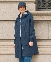 AIGLE（エーグル）の「透湿 防水 防風 2.5レイヤー フーデッドロングコート RP（トレンチコート）」