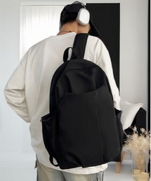 L'atelier（ラトリエ）の「軽量バックパック 大容量 A4 PC収納 多ポケット リュックサック（バックパック/リュック）」