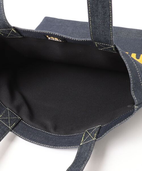 Lee（リー）の「Lee/リー EMBROIDARY BAG/刺繍バッグ（トートバッグ・メンズ・ノンウォッシュ/ブラック/アイボリー・FREE）」の6枚目の写真
