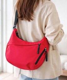 Dewlily（デューリリー）の「スポーティすぎない大人見え 軽量ワンショルダーバッグ（ショルダーバッグ）」