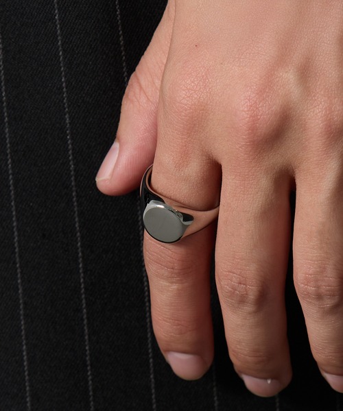 MAGASIN DE MODE Brew（マガジンデモードブリュー）の「【MAGASIN DE MODE Brew】Simple Oval Ring -STENLESS STEEL- ステンレス（リング・メンズ・シルバー・18/20/23）」の3枚目の写真