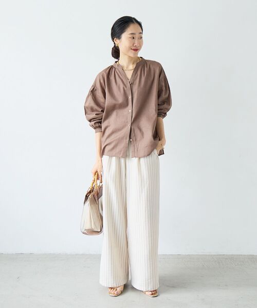 le.coeur blanc(ルクールブラン)の「麻コットンスタンドカラーブラウス(シャツ/ブラウス・レディース・ブラック/ブラウン/ラベンダー・38)」の11枚目の写真