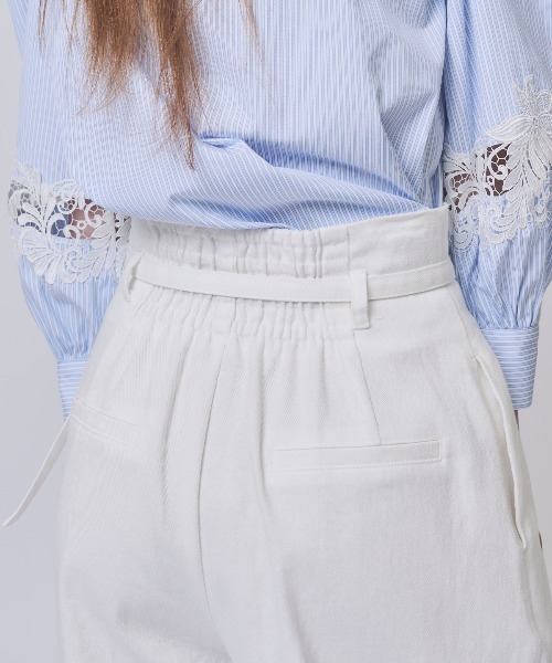 SWINGLE（スウィングル）の「ベルテッドセンタープレスワイドパンツ（その他パンツ・レディース・チャコールグレー/オフホワイト/ミント・SMALL/MEDIUM）」の8枚目の写真