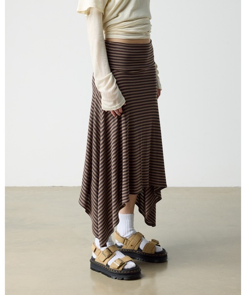 Dr. Martens(ドクターマーチン)の「Dr. Martens/ドクターマーチン ZEBZAG サンダル 42689200(サンダル・メンズ・ブラウン・UK9/UK8/UK7/UK6/UK5/UK4/UK3)」の5枚目の写真