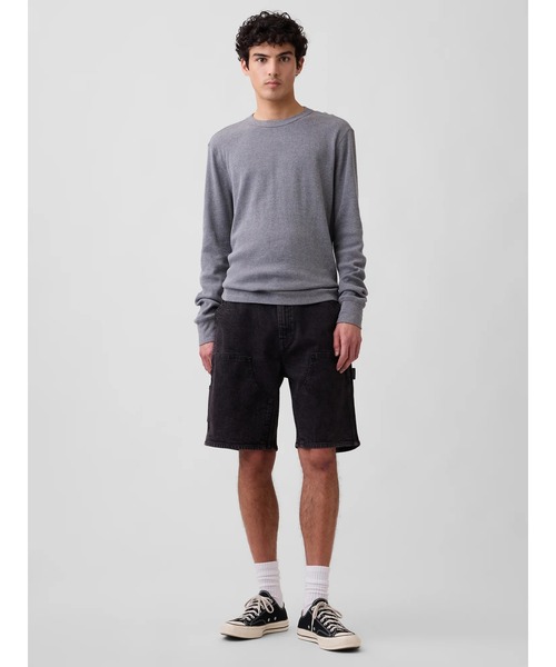 GAP（ギャップ）の「9インチ デニム カーペンター ショートパンツ ブラック（デニムパンツ・メンズ・ブラック・30W/32W/28W/34W/36W）」の2枚目の写真