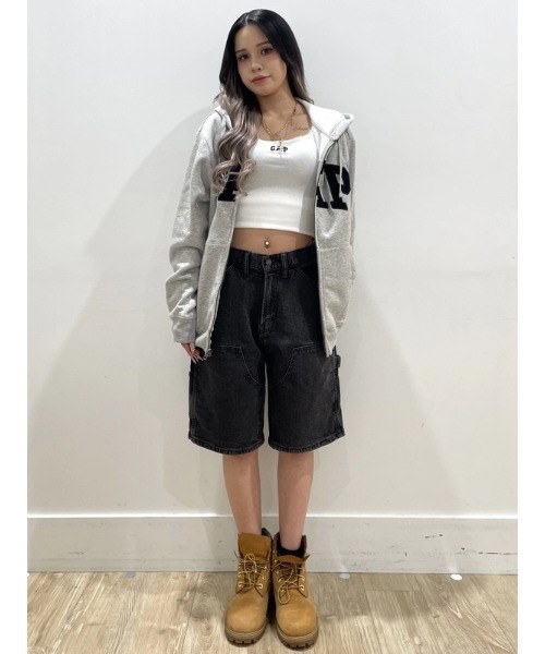 GAP（ギャップ）の「9インチ デニム カーペンター ショートパンツ ブラック（デニムパンツ・メンズ・ブラック・30W/32W/28W/34W/36W）」の9枚目の写真