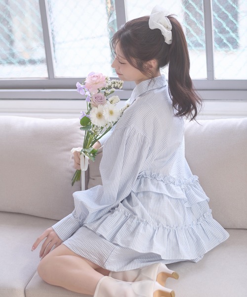 Ambre Neige（アンブルネージュ）の「flill design stripe shirt tunic / フリルデザインストライプシャツチュニック（チュニック・レディース・ライトホワイト/ベージュ/サックスブルー・FREE）」の7枚目の写真