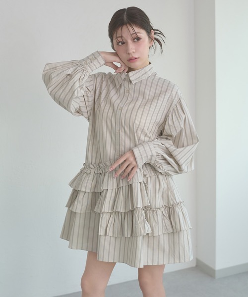 Ambre Neige（アンブルネージュ）の「flill design stripe shirt tunic / フリルデザインストライプシャツチュニック（チュニック・レディース・ライトホワイト/ベージュ/サックスブルー・FREE）」の15枚目の写真