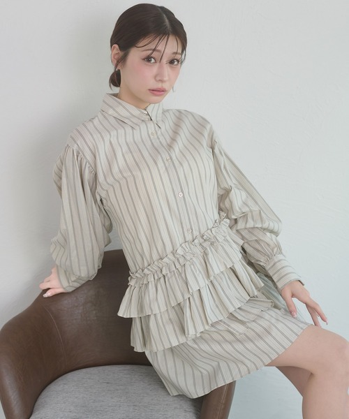 Ambre Neige（アンブルネージュ）の「flill design stripe shirt tunic / フリルデザインストライプシャツチュニック（チュニック・レディース・ライトホワイト/ベージュ/サックスブルー・FREE）」の13枚目の写真