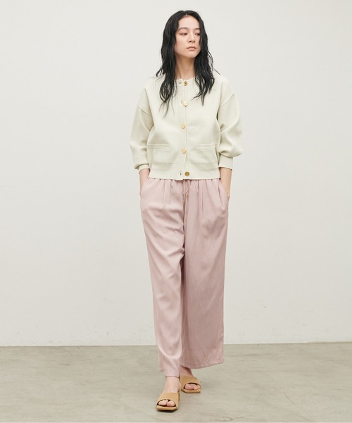 LARUTA（ラルータ）の「【LARUTA】[Web限定]パウダーサテンイージーパンツ（その他パンツ・レディース・ピンク/ダークブラウン/グレイッシュベージュ・MEDIUM）」の17枚目の写真