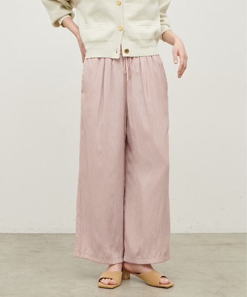 LARUTA（ラルータ）の「【LARUTA】[Web限定]パウダーサテンイージーパンツ（その他パンツ・レディース・ピンク/ダークブラウン/グレイッシュベージュ・MEDIUM）」の14枚目の写真