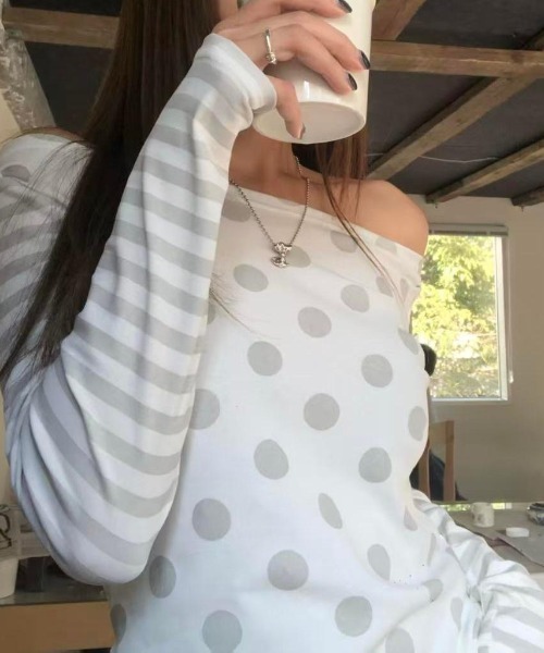 LADY LIKE(レディライク)の「ドットボーダー切替え長袖Tシャツ(Tシャツ/カットソー・レディース・ホワイト・M)」の5枚目の写真