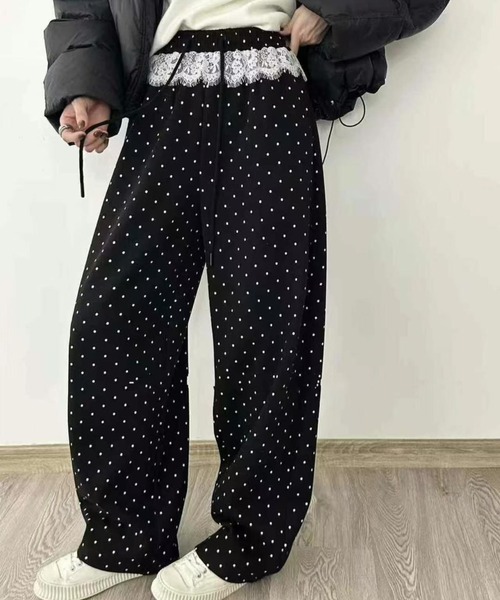 Sibra(シブラ)の「レース切替ドット柄ワイドパンツ(その他パンツ・レディース・ブラック/グレー・M)」の5枚目の写真