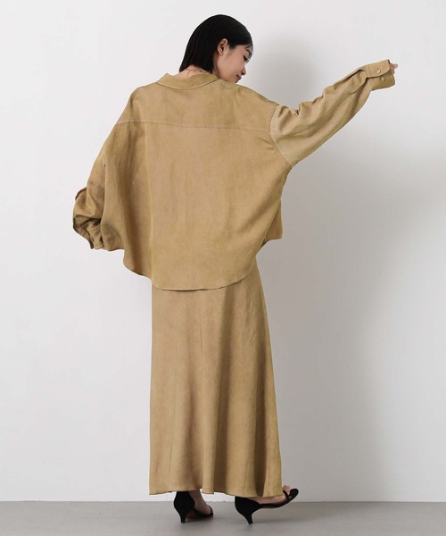 Gready Brilliant（グレディブリリアン）の「顔料染めバイアスフレアスカート（スカート・レディース・キャメル/カーキ・38）」の14枚目の写真