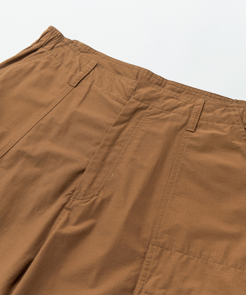 KALAPATTHAR(カラパタール)の「Nylon RIB Wide Pocket Pants - CAMEL(その他パンツ・メンズ・その他・MEDIUM/LARGE)」の3枚目の写真