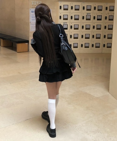 anyonemore(エニワンモア)の「ティアードフリルミニスカート+ベルトセット(スカート・レディース・ブラック・LARGE/MEDIUM/SMALL)」の9枚目の写真