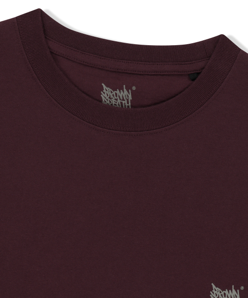 BROWNBREATH（ブラウンブレス）の「SLEEPY TAG TEE - BURGUNDY（Tシャツ/カットソー・レディース・その他・SMALL/MEDIUM/LARGE/X-LARGE）」の3枚目の写真
