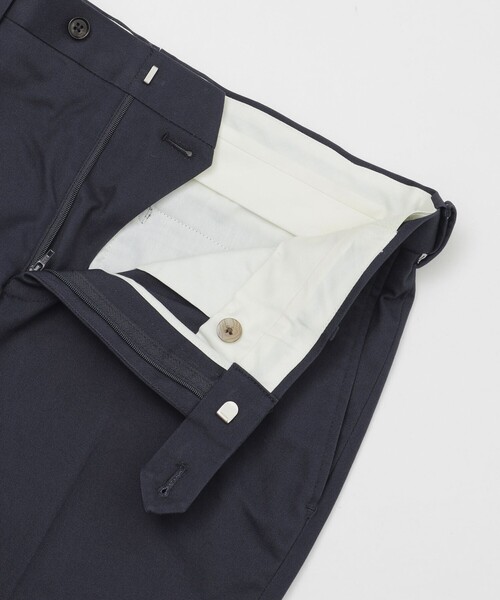 Paul Stuart(ポールスチュアート)の「【WEB・一部店舗限定】「Adjustable Fit」&「Keep Pressed」 コットンツイル ドレスチノパンツ(スラックス・メンズ・ネイビー/ベージュ系その他・46/50/48/52/54)」の9枚目の写真