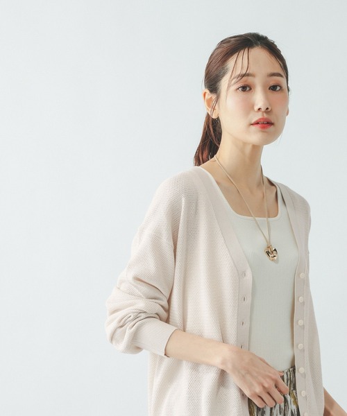 GLOBAL WORK(グローバルワーク)の「透けにくいメッシュニットカーディガン/642966(カーディガン/ボレロ・レディース・ベージュ/ライトブルー/ホワイト系その他3/グレー系その他/ライトブラウン・MEDIUM/LARGE)」の16枚目の写真