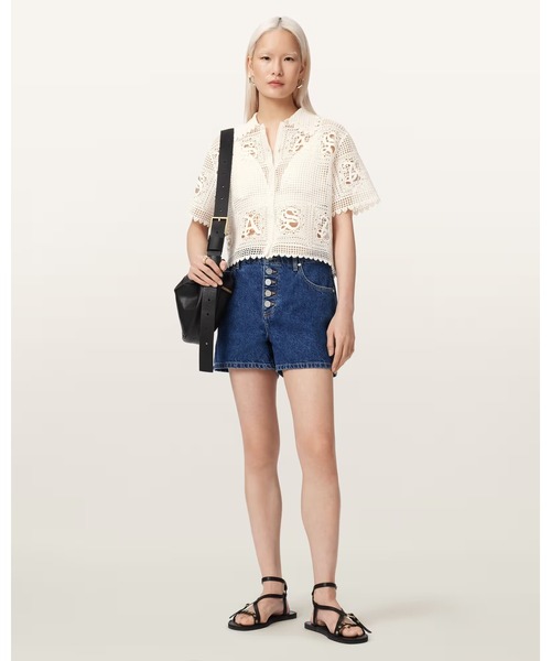 ALLSAINTS(オールセインツ)の「KYRA CROCHET CROPPED POLO | KYRA クロシェ クロップド ポロ(ポロシャツ・レディース・ホワイト・XS/S/M)」の4枚目の写真