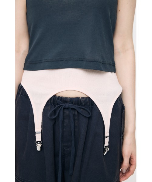 MOUSSY(マウジー)の「LAYER タンクトップ(タンクトップ・レディース・チャコールグレー/オフホワイト/ライトブラック・FREE)」の13枚目の写真