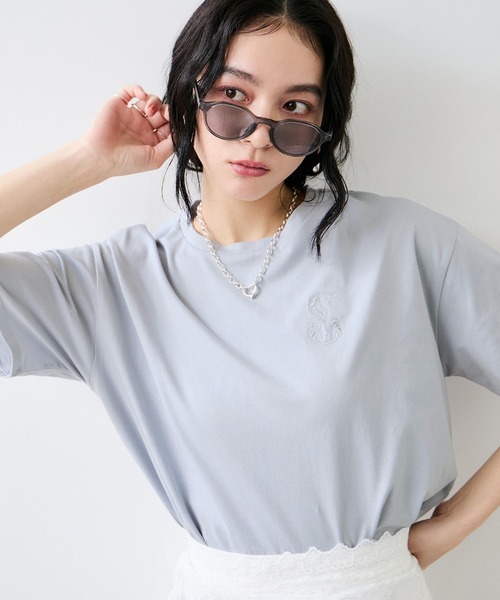 VIS（ビス）の「ボクシークロップド刺繍Tシャツ（Tシャツ/カットソー・レディース・ブルー/チャコールグレー/ホワイト・FREE）」の18枚目の写真