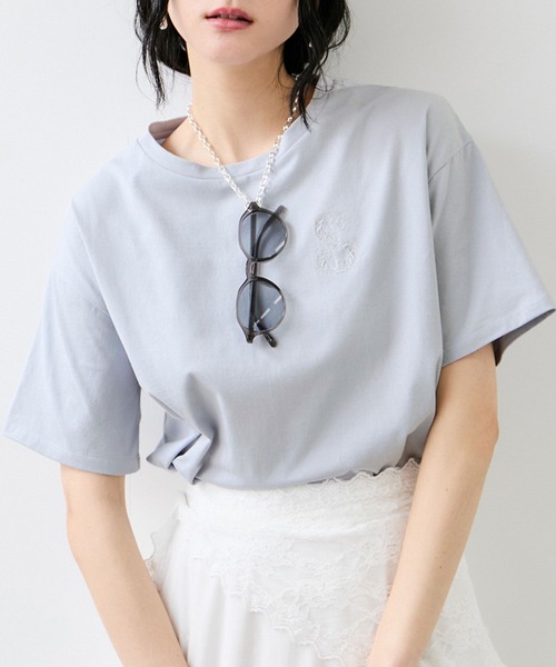 VIS（ビス）の「ボクシークロップド刺繍Tシャツ（Tシャツ/カットソー・レディース・ブルー/チャコールグレー/ホワイト・FREE）」の16枚目の写真
