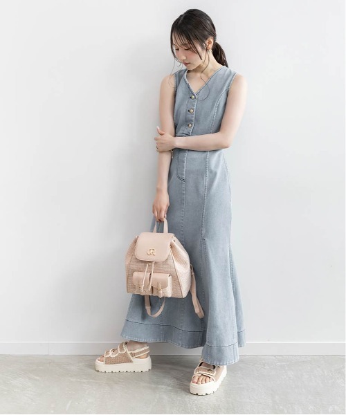 RANDA(ランダ)の「フラップデザインリュックバッグ(バックパック/リュック・レディース・アイボリー/ブラック/ピンク・FREE)」の12枚目の写真