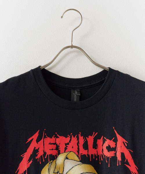 METALLICA(メタリカ)の「METALLICA (メタリカ) HEART EXPLOSIVE / ROCMTLTSBMOP クルーネック Tシャツ バンドT メンズ 秋 秋服 2026年秋冬(Tシャツ/カットソー・メンズ・ブラック系その他/ブラック系その他2・S/M/L/XL)」の5枚目の写真