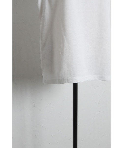 tocco closet(トッコ クローゼット)の「【ZOZO限定】ネックパール装飾ダブルスリーブノースリトップス(Tシャツ/カットソー・レディース・ブラック/ホワイト・M)」の22枚目の写真