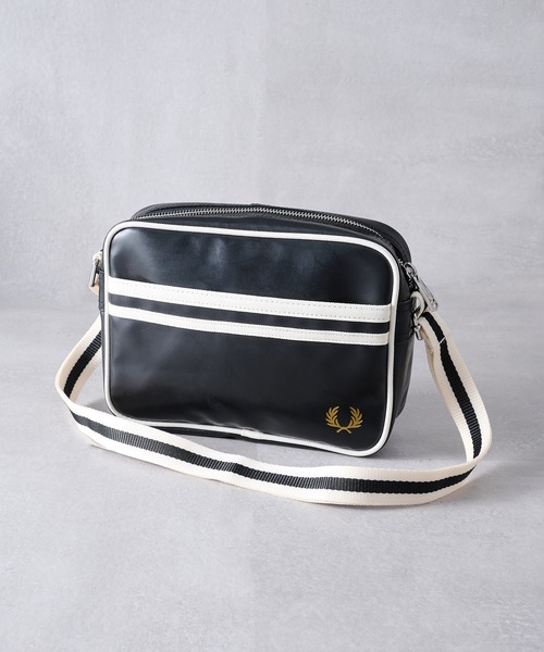 FRED PERRY（フレッドペリー）の「【FRED PERRY】CLASSIC MINI SHOUDLER BAG L2168（ショルダーバッグ・メンズ・ネイビー/ブラック・FREE）」の3枚目の写真