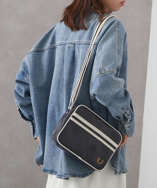 FRED PERRY（フレッドペリー）の「【FRED PERRY】CLASSIC MINI SHOUDLER BAG L2168（ショルダーバッグ・メンズ・ネイビー/ブラック・FREE）」の17枚目の写真