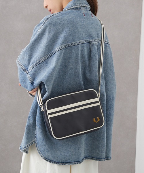 FRED PERRY（フレッドペリー）の「【FRED PERRY】CLASSIC MINI SHOUDLER BAG L2168（ショルダーバッグ・メンズ・ネイビー/ブラック・FREE）」の18枚目の写真
