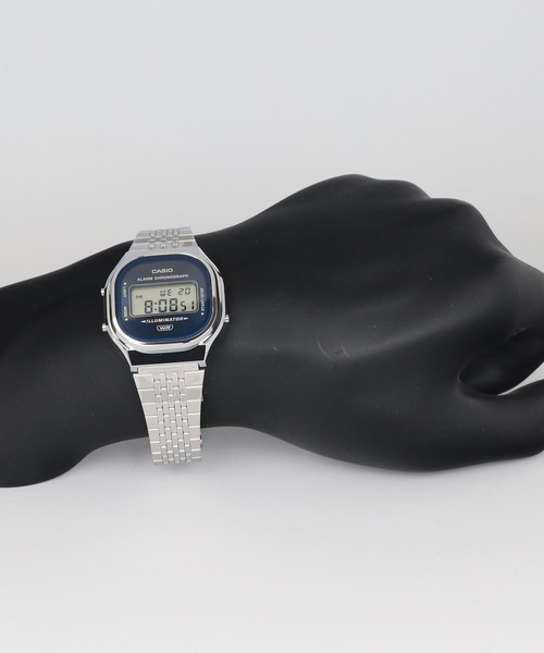 CASIO(カシオ)の「CASIO CLASSIC / A140WE-2AJF(デジタル腕時計・メンズ・ネイビー・FREE)」の7枚目の写真