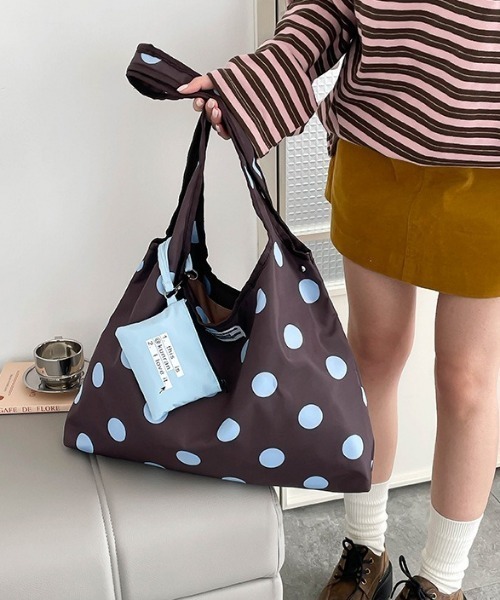 Vipoa(ヴィポア)の「Bicolor polka dot shoulder bag(ショルダーバッグ・レディース・グレー/ブラウン/ホワイト・FREE)」の5枚目の写真
