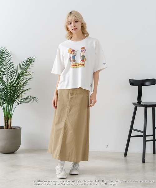 DISCUS(ディスカス)の「【DISCUS/ディスカス】【選べる丈感・ビーバス&バッドヘッド】DISCUS×BEAVIS AND BUTT-HEAD コラボTシャツ 綿100% クルーネック アニメ キャラクタープリント アメカジ ストリート(Tシャツ/カットソー・レディース・ホワイト系その他/ホワイト系その他4/ブラック系その他4/ブラック系その他・MEDIUM/LARGE)」の6枚目の写真