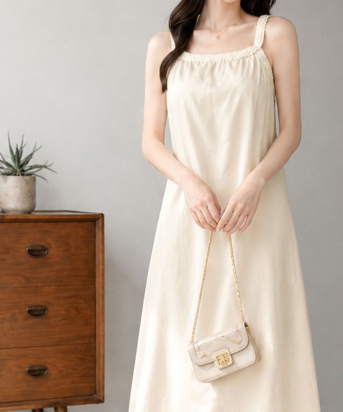 Megil(メギル)の「アメリカンスリーブシフォンロングワンピース(ワンピース・レディース・アイボリー・SMALL/MEDIUM/LARGE/X-LARGE)」の2枚目の写真