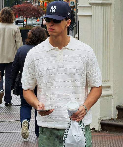 BUTTON SEOUL(ボタンソウル)の「クールビスコースホリゾンタルパンチングカラー ハーフニット (3COLOR)(Tシャツ/カットソー・メンズ・ホワイト/ブラック/ネイビー・SMALL/X-LARGE/LARGE/MEDIUM)」の4枚目の写真