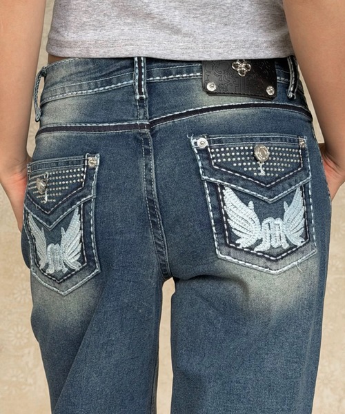 AVYL(アヴィル)の「バックポケット刺繍ローライズワイドバギーデニムパンツ(デニムパンツ・レディース・ブルー・S/M/L)」の12枚目の写真