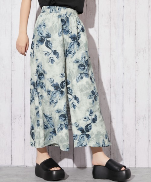 GORGE(ゴージ)の「《花柄プリント・ムラ染め風》ワイドパンツ/フェミニン/春夏秋/全3色(その他パンツ・レディース・ベージュ/グレー/ネイビー・F)」の20枚目の写真