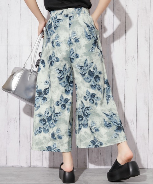 GORGE(ゴージ)の「《花柄プリント・ムラ染め風》ワイドパンツ/フェミニン/春夏秋/全3色(その他パンツ・レディース・ベージュ/グレー/ネイビー・F)」の18枚目の写真