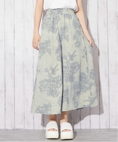 GORGE(ゴージ)の「《花柄プリント・ムラ染め風》ワイドパンツ/フェミニン/春夏秋/全3色(その他パンツ・レディース・ベージュ/グレー/ネイビー・F)」の16枚目の写真